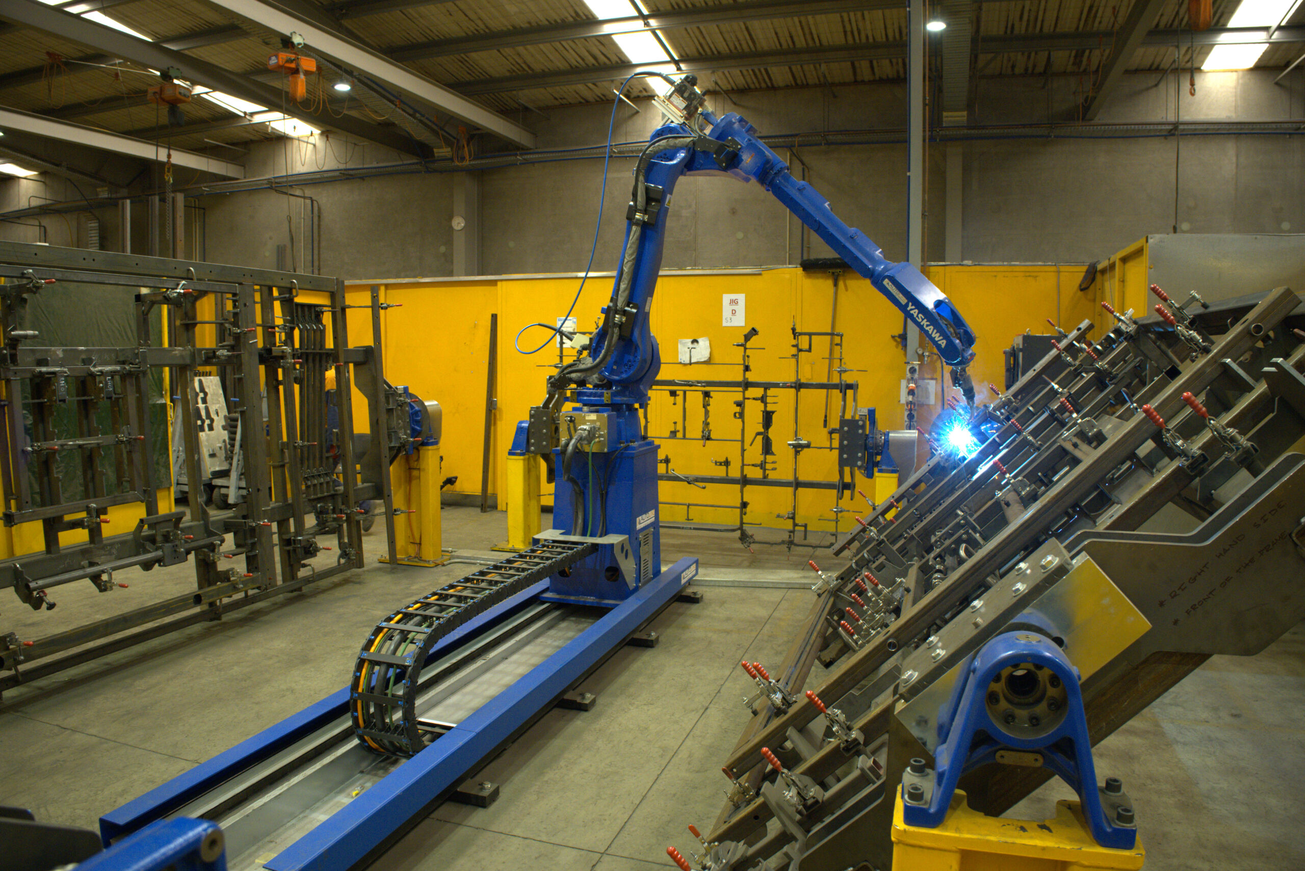 Welding The Big Jobs - Autoline Robot Welding at Te Pari
